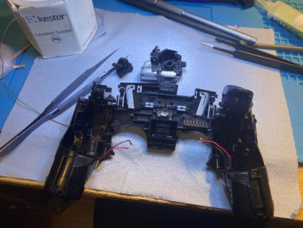 #Reparaturstpoelten #Konolsenreparatur #Smartphonereparatur #microsoldering #PCBrepair #Fixphones #fixconsoles