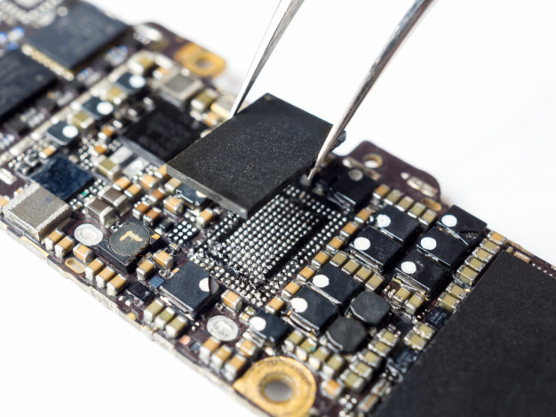 #Reparaturstpoelten #Konolsenreparatur #Smartphonereparatur #microsoldering #PCBrepair #Fixphones #fixconsoles